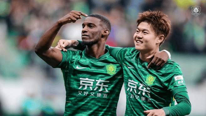 包含北京国安豪取主场胜利，积分上升至第三位的词条